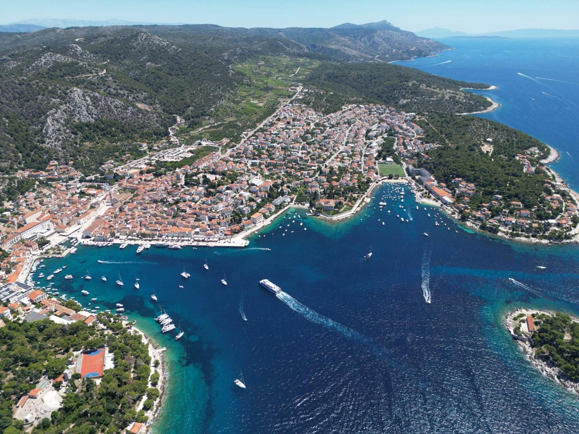 Apartments Huljic Hvar Town Esterno foto